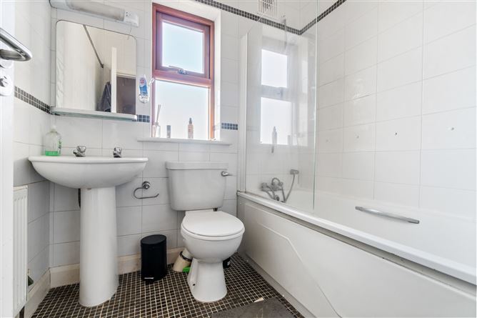 60 Pairc na Habhainn, Gortahown, Athenry, Galway