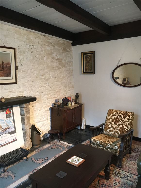Private, Rue de la Mairie, Finistere, Brassparts