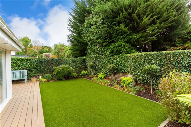 4 Foxrock Manor, Foxrock, Dublin 18