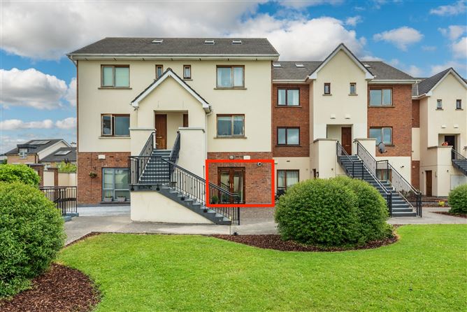 https://photos-a.propertyimages.ie/media/9/9/1/4935199/18c828cf-5b10-4c10-aab9-ac2816f89dd3_l.jpg