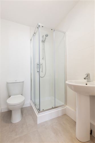 13 Bracken Hill, Blackglen Road, Dublin 18