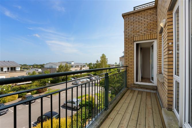 13 Bracken Hill, Blackglen Road, Dublin 18