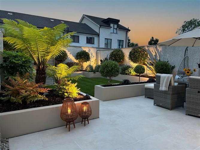 https://photos-a.propertyimages.ie/media/9/9/1/4940199/78bc6fdf-da79-41ce-9a7c-e7f1c595987a_l.jpg