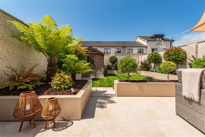 https://photos-a.propertyimages.ie/media/9/9/1/4940199/78bc6fdf-da79-41ce-9a7c-e7f1c595987a_l.jpg