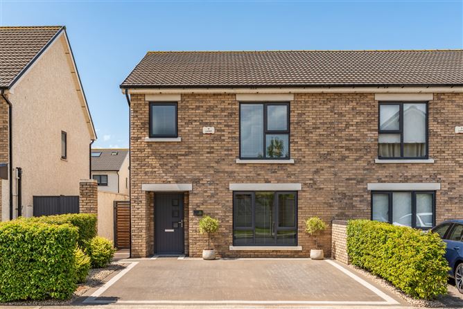 https://photos-a.propertyimages.ie/media/9/9/1/4940199/78bc6fdf-da79-41ce-9a7c-e7f1c595987a_l.jpg