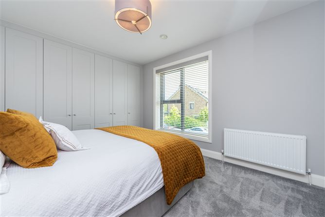 https://photos-a.propertyimages.ie/media/9/9/1/4940199/78bc6fdf-da79-41ce-9a7c-e7f1c595987a_l.jpg