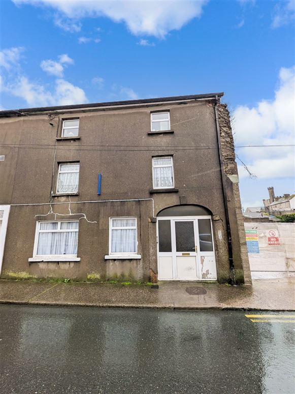 32 O'Neill Street, Clonmel, Co. Tipperary