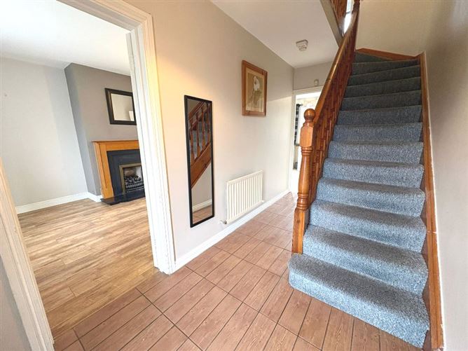 5 Grange View Court, Clondalkin, Dublin 22