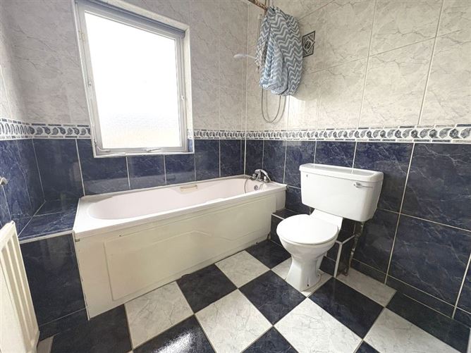 5 Grange View Court, Clondalkin, Dublin 22