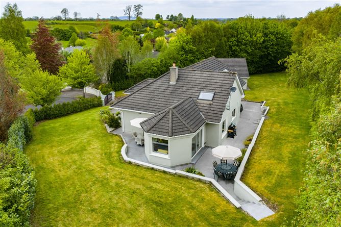 https://photos-a.propertyimages.ie/media/9/9/1/4998199/4bd41e60-927b-4ad0-a596-adc7f603763b_l.jpg