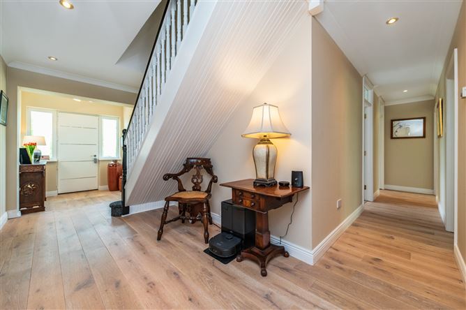 https://photos-a.propertyimages.ie/media/9/9/1/4998199/4bd41e60-927b-4ad0-a596-adc7f603763b_l.jpg