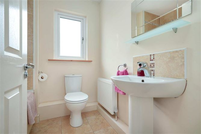 Photo 13 of 29 — 72 Heathfield Terrace, Finglas, Dublin 11