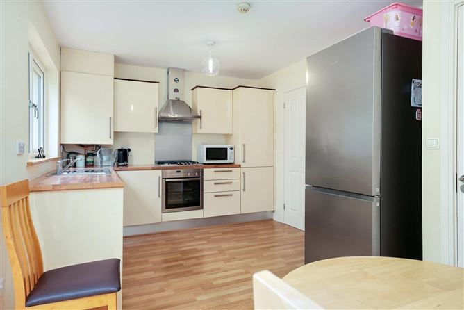Photo 10 of 29 — 72 Heathfield Terrace, Finglas, Dublin 11