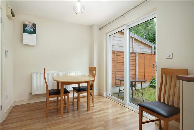 Photo 7 of 29 — 72 Heathfield Terrace, Finglas, Dublin 11