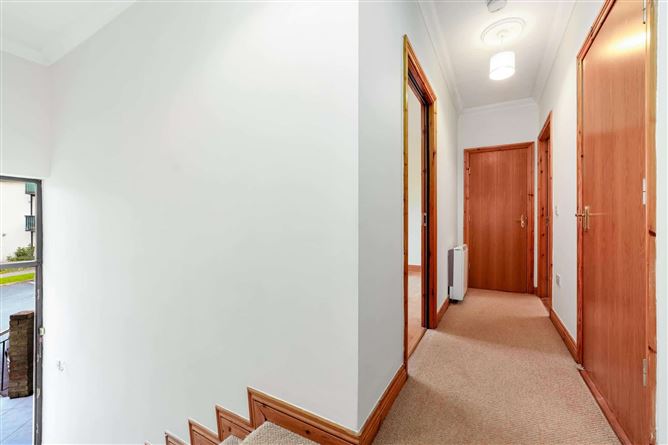 10 Slade Castle Heights, Saggart, Co. Dublin