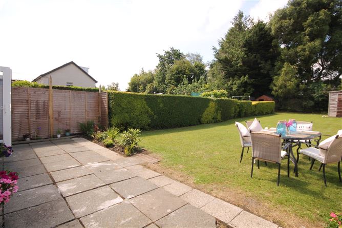 21 Saint Anne's Park, Shankill, Dublin 18