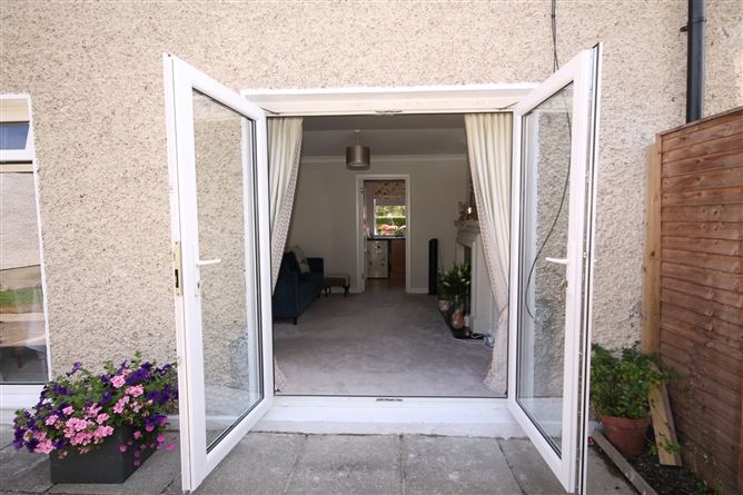 21 Saint Anne's Park, Shankill, Dublin 18