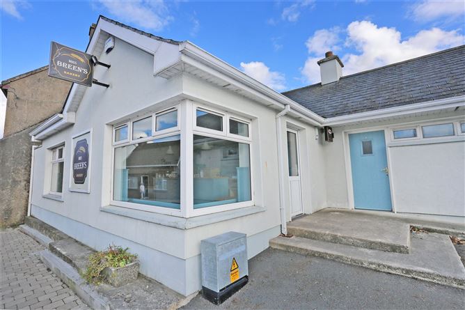 33-35 Pound Street, Sixmilebridge, Co. Clare