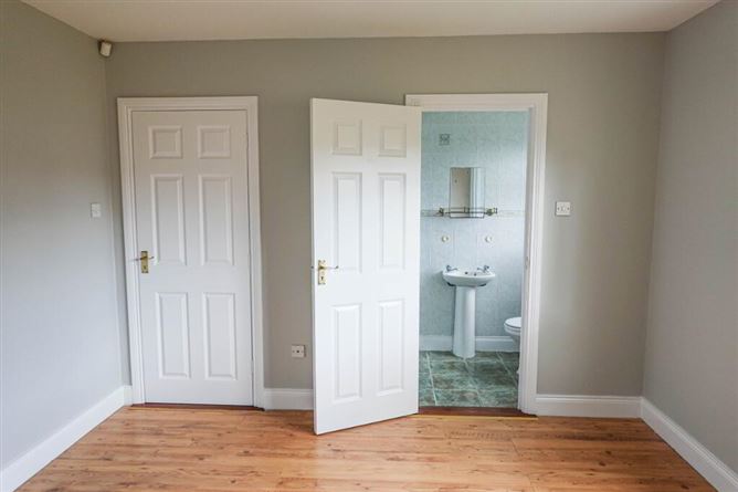 1 Mount Clare Court, Graiguecullen, Carlow Town, Carlow