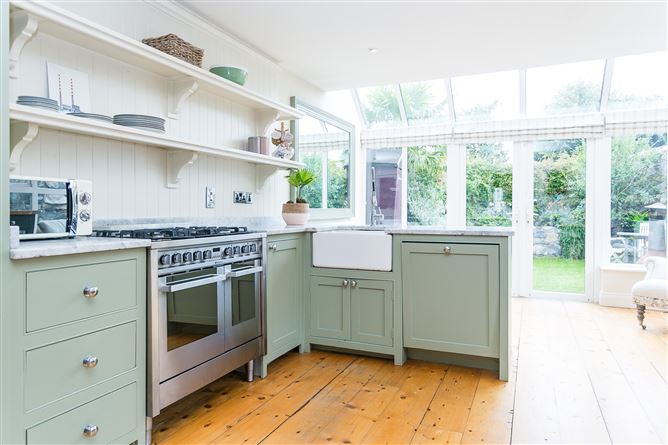 55 McCabe Villas, Booterstown, Co Dublin