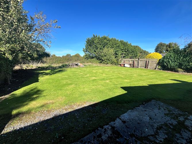 Cottage on c.0.3 Acre / 0.12 HA., Coill Dubh, Kildare