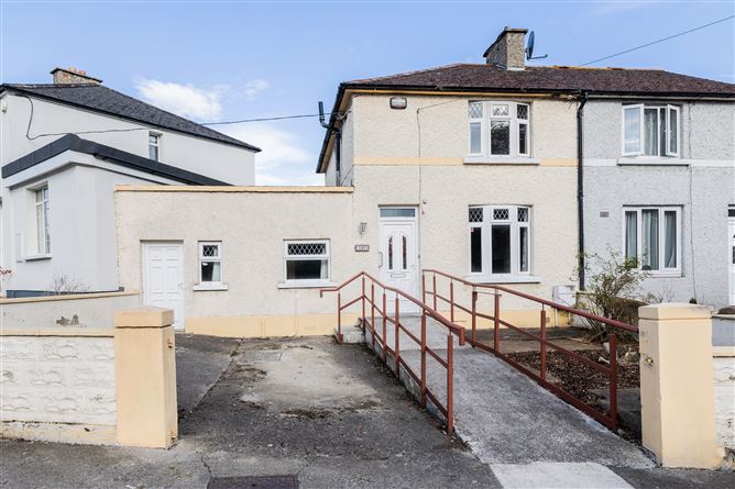 https://photos-a.propertyimages.ie/media/9/9/2/4960299/1e7aac32-b938-432c-af84-e92438239c0b_l.jpg
