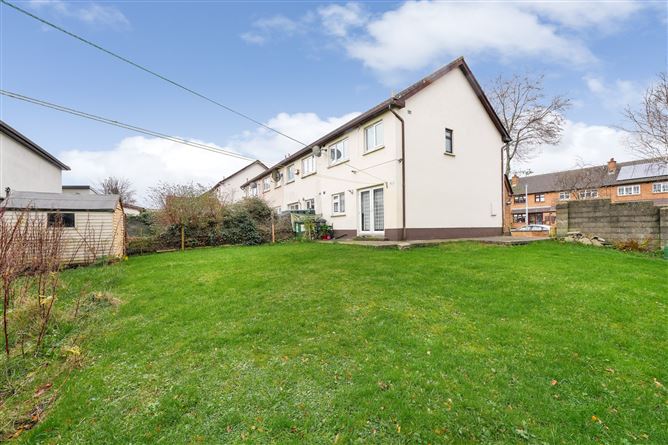 1 Oak Rise, Clondalkin, Dublin 22, D22 H6F6