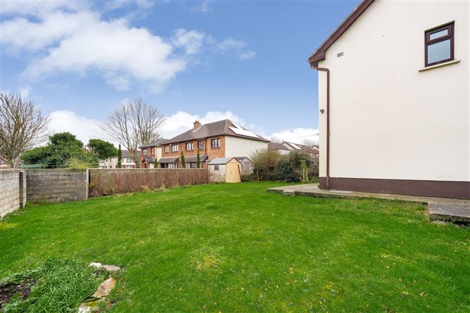 1 Oak Rise, Clondalkin, Dublin 22, D22 H6F6