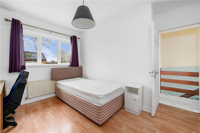 1 Oak Rise, Clondalkin, Dublin 22, D22 H6F6