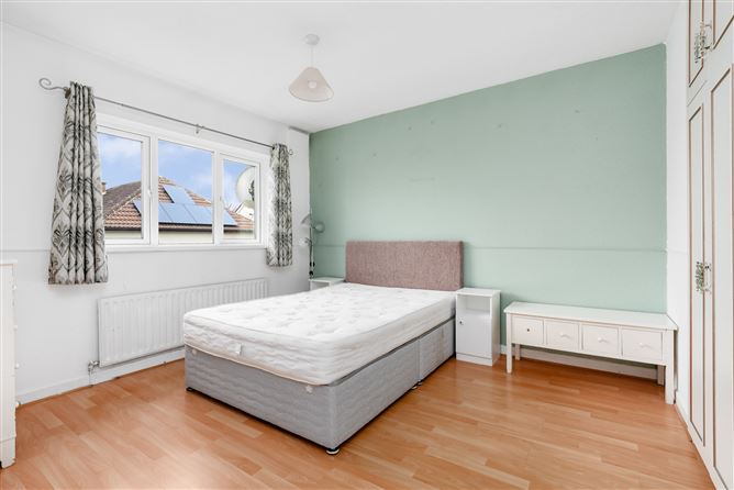 1 Oak Rise, Clondalkin, Dublin 22, D22 H6F6