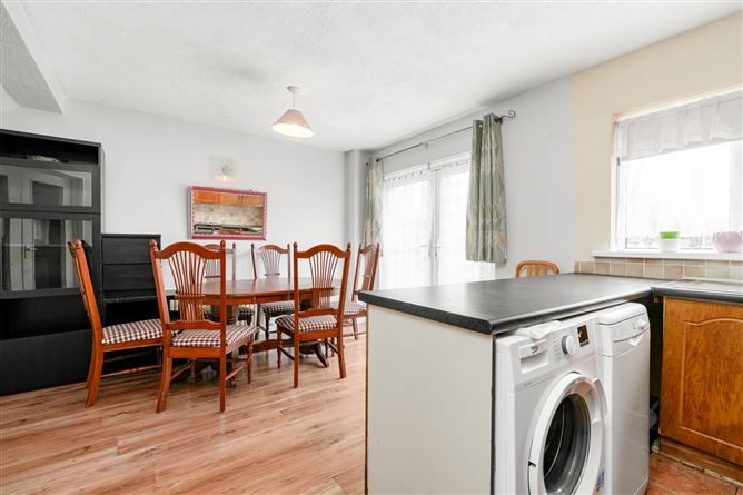 1 Oak Rise, Clondalkin, Dublin 22, D22 H6F6
