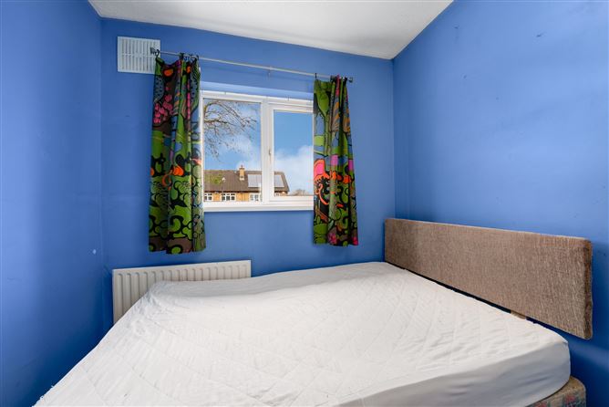 1 Oak Rise, Clondalkin, Dublin 22, D22 H6F6