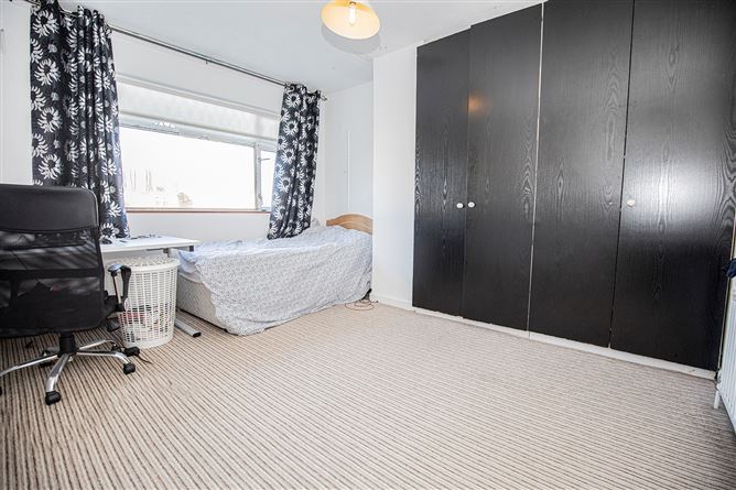 54 Montrose Grove, Artane, Dublin 5