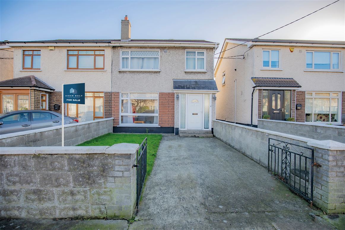 54 Montrose Grove, Artane, Dublin 5