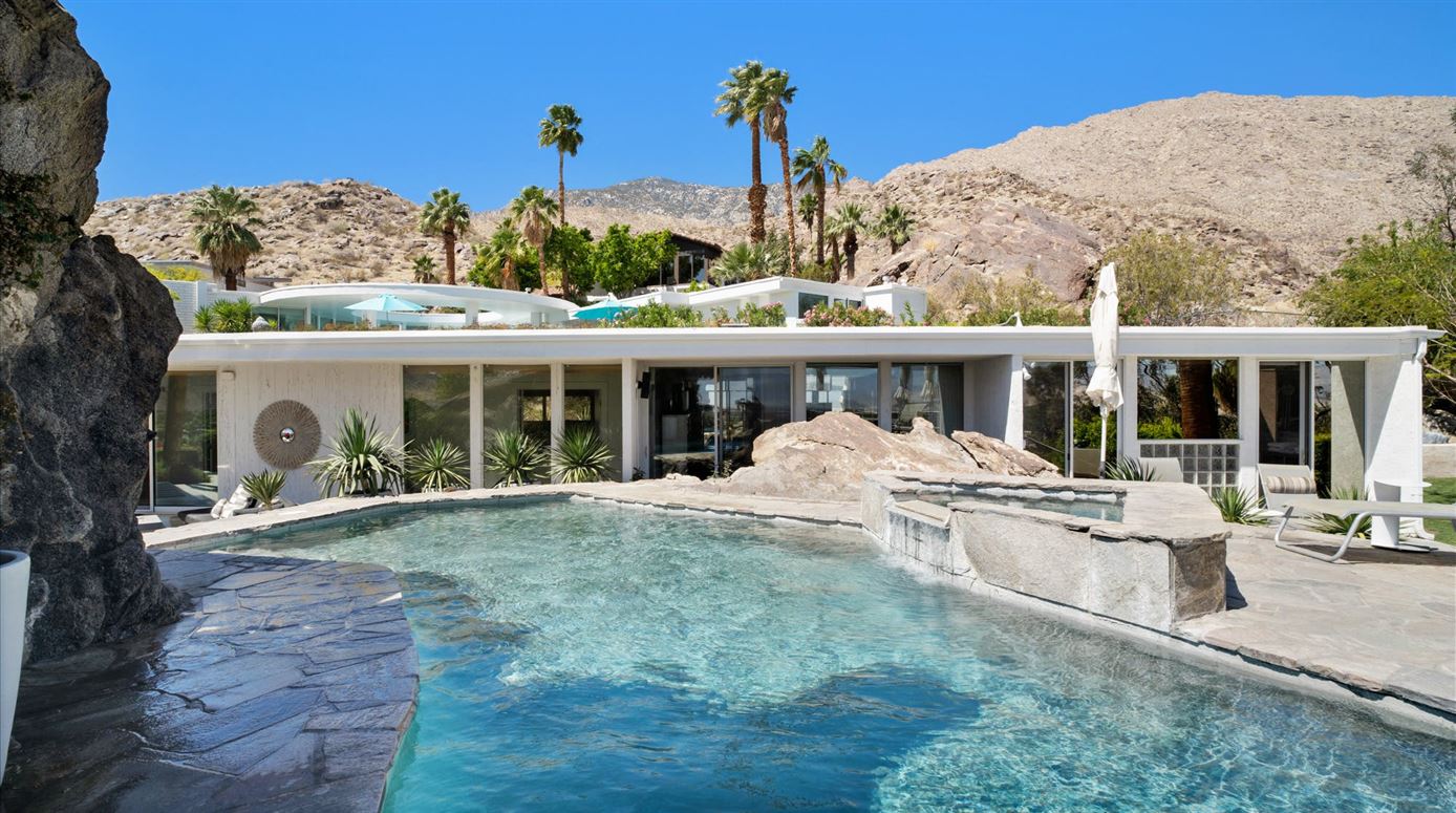 Cliffside Rocks,Palm Springs,California,USA