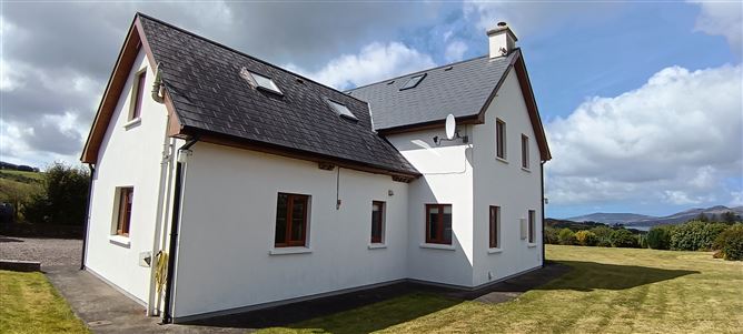 Photo 31 of 42 — Dunbeacon, Durrus,   West Cork