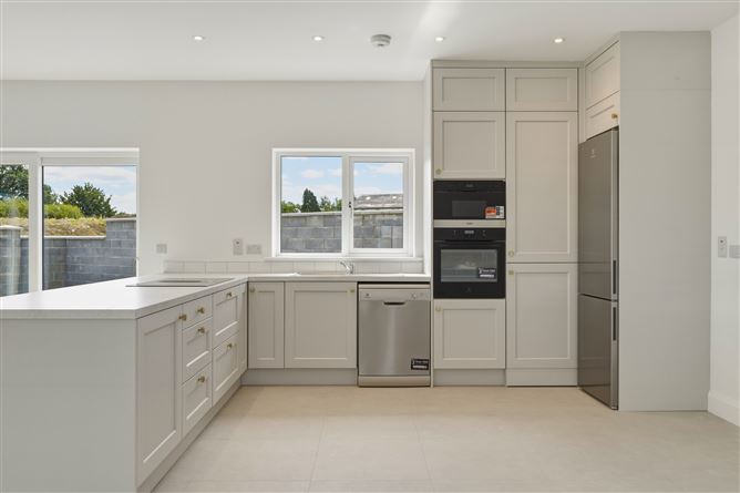 Photo 15 of 44 — 14 Fermoyle Manor, Kilanerin, Gorey, Wexford