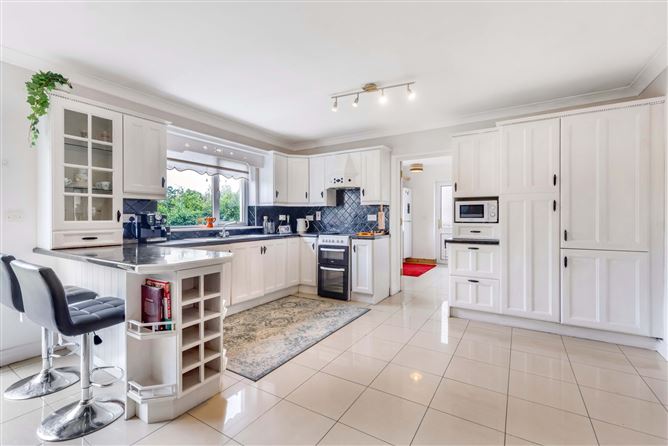Photo 7 of 23 — 9 Flower Hill, Rocklands, Cavan