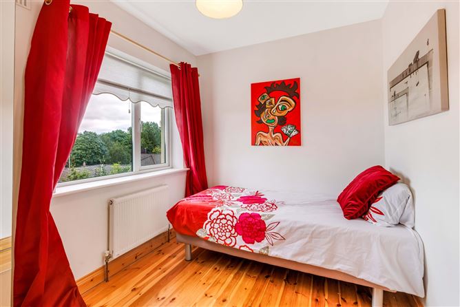 Photo 13 of 23 — 9 Flower Hill, Rocklands, Cavan