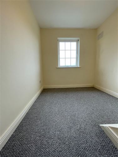 18 Broomville Close, Portlaoise, Co. Laois
