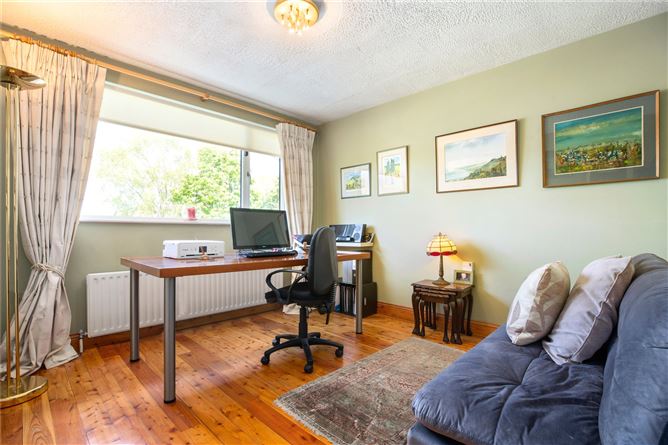 Kremasti, 12 Beech Court, Killiney, Co. Dublin