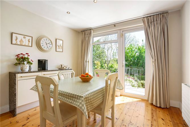 Kremasti, 12 Beech Court, Killiney, Co. Dublin