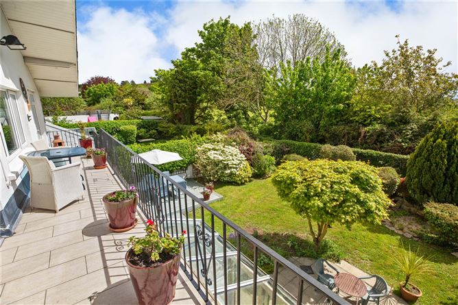Kremasti, 12 Beech Court, Killiney, Co. Dublin