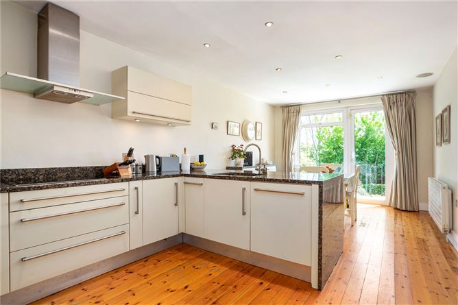 Kremasti, 12 Beech Court, Killiney, Co. Dublin