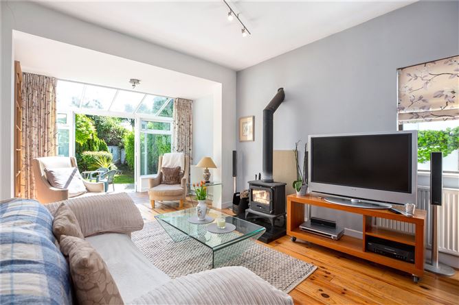 Kremasti, 12 Beech Court, Killiney, Co. Dublin