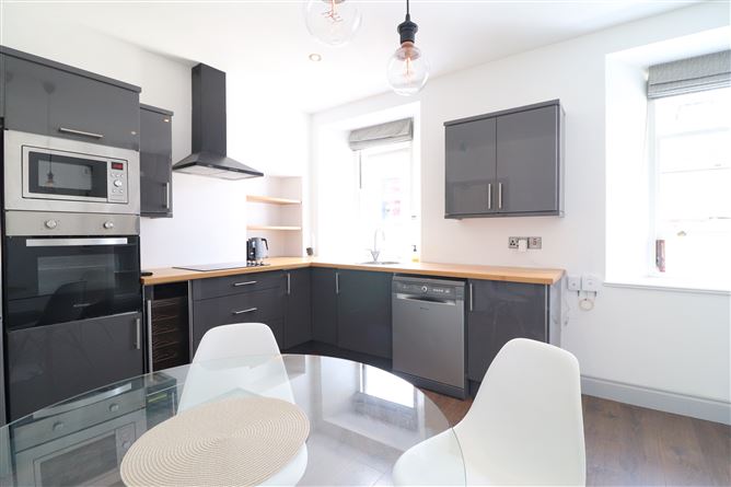 27 Church Street, Killaloe, Clare