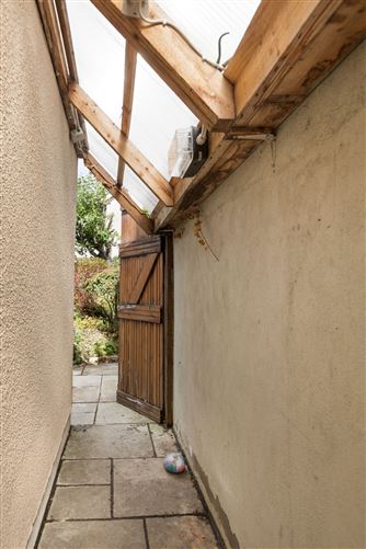 27 Ardeevin Avenue, Lucan, Co. Dublin