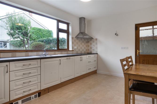 27 Ardeevin Avenue, Lucan, Co. Dublin