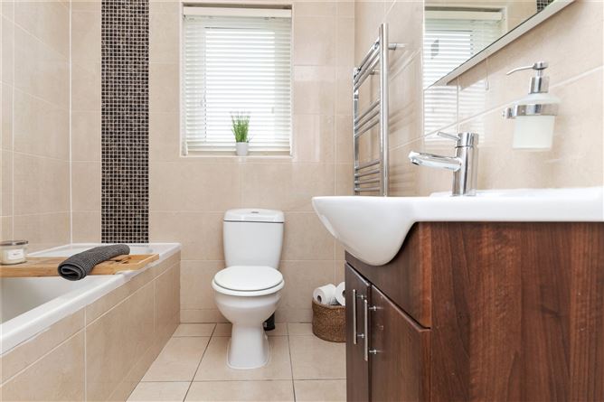 196 Woodfield, Rathfarnham, Dublin 16