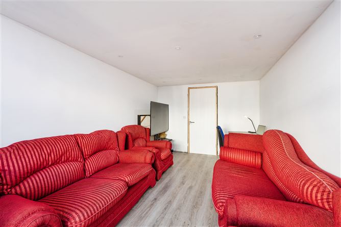 38 Shanliss Walk, Santry, Dublin 9